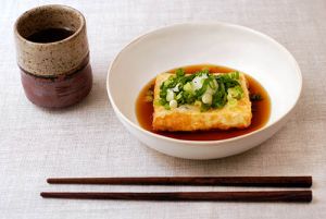 tofu_chopsticks_asian food photos.jpg